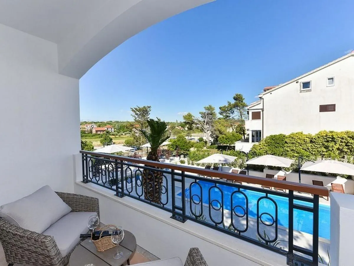 Mediterraneo Garden Apartments Petrčane 0*,