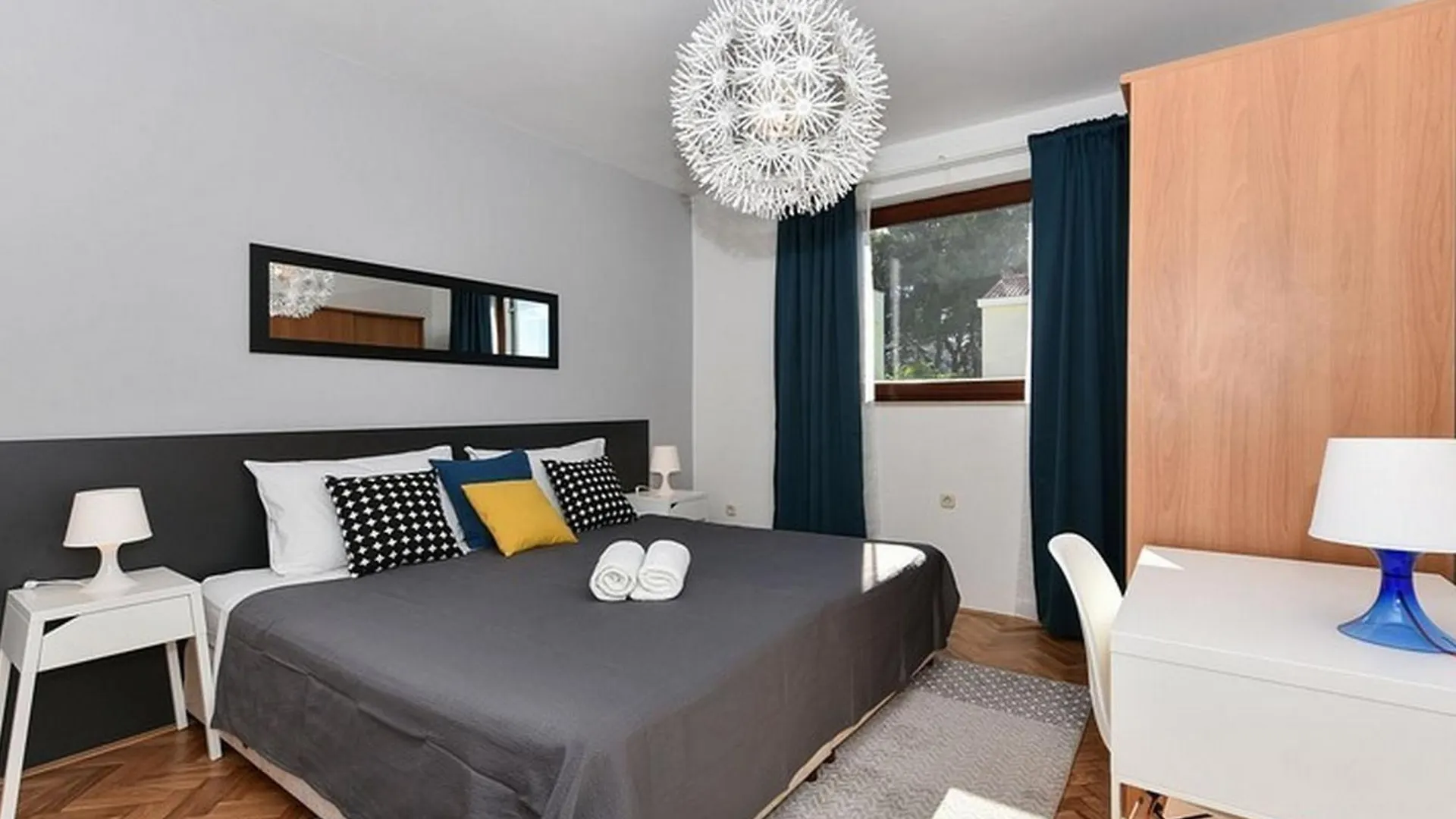 Mediterraneo Garden Apartments Petrčane