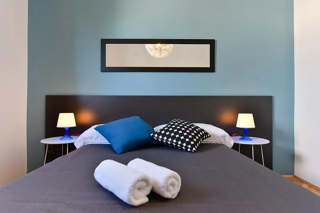 Mediterraneo Garden Apartments Petrčane