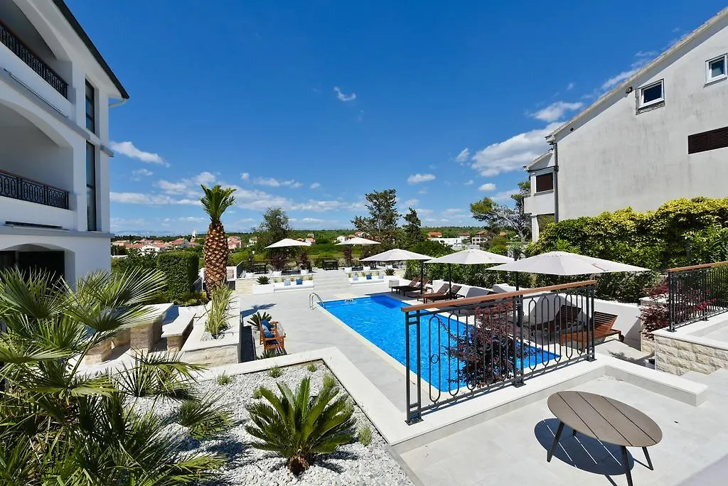 Mediterraneo Garden Apartments Petrcane 0*,