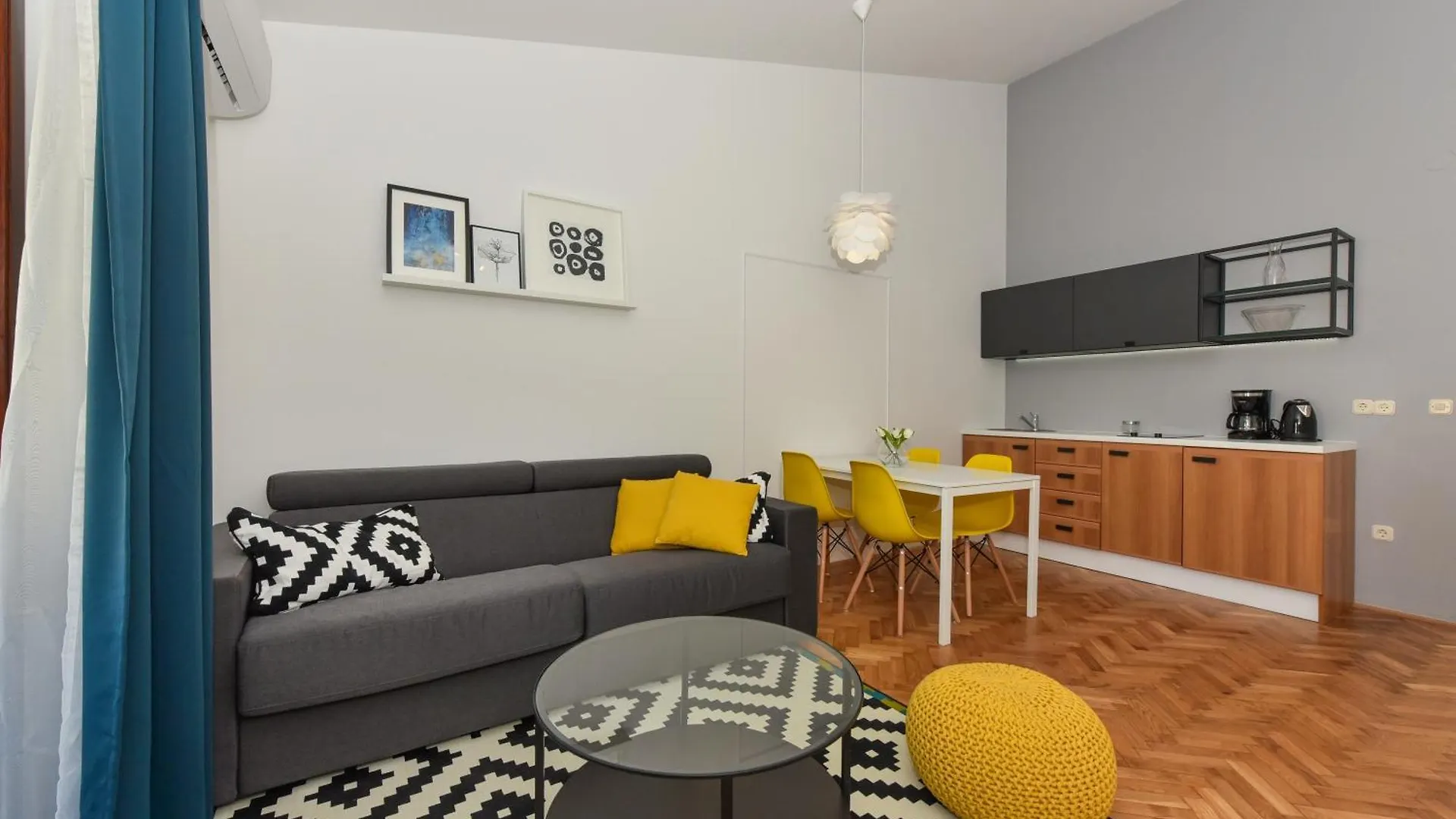 Mediterraneo Garden Apartments Petrčane